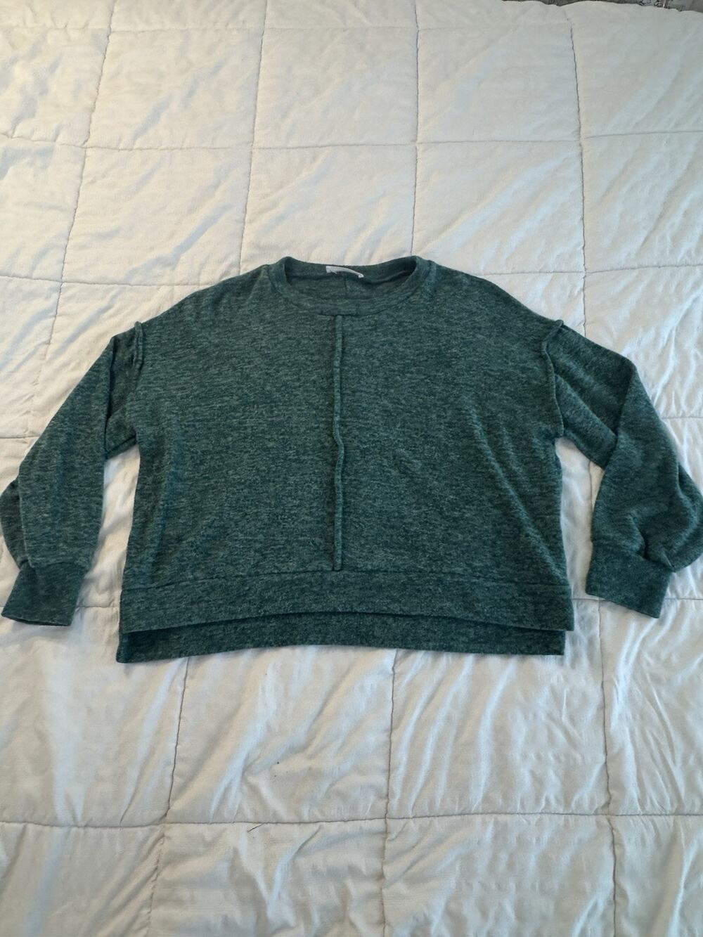 Zenana Oversized Drop Shoulder Sweater Green Women's S/M Soft Pullover Relaxed